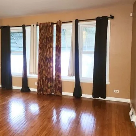 Image 3 - 363 East 90th Place, Chicago, IL 60619, USA - House for sale
