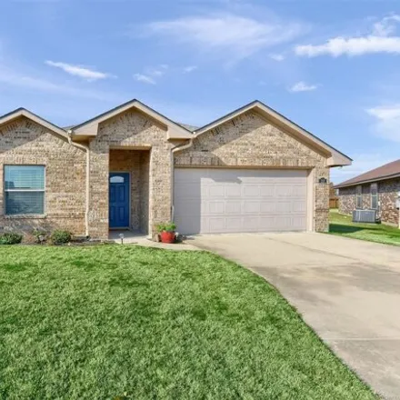 Buy this 3 bed house on 267 Cottonwood Street in Calera, Bryan County