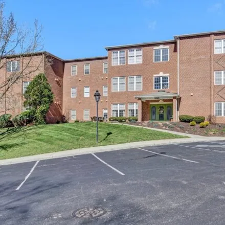 Buy this 2 bed condo on McVitty Forest Drive in Cave Spring, VA 24018
