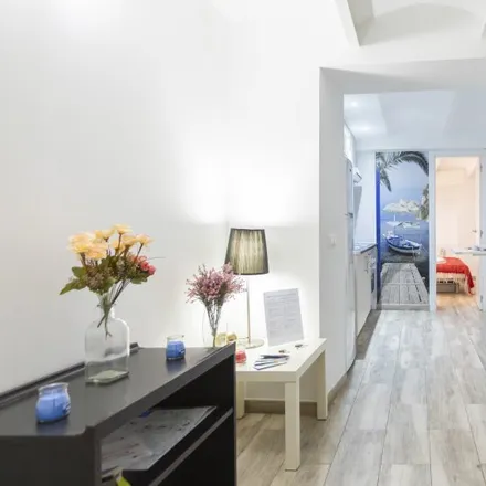 Rent this 1 bed apartment on Madrid in Calle de Mercedes Fórmica, 9