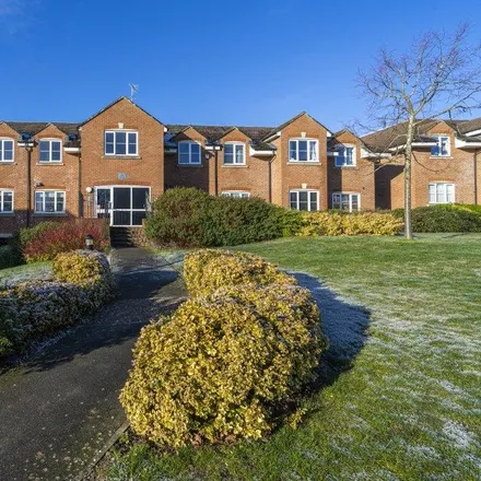 Rent this 2 bed apartment on Stoke Poges Post Office in Bells Hill Green, Stoke Poges