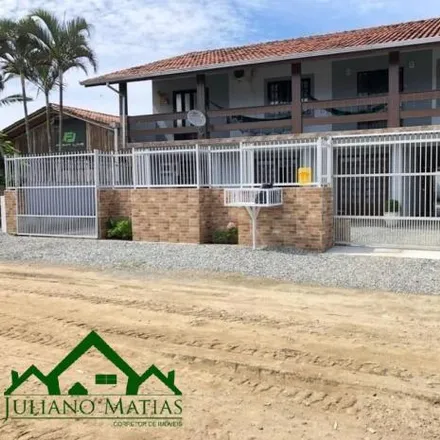 Buy this 6 bed house on Rua Maria Conceição da Silva in Centro, Balneário Barra do Sul - SC