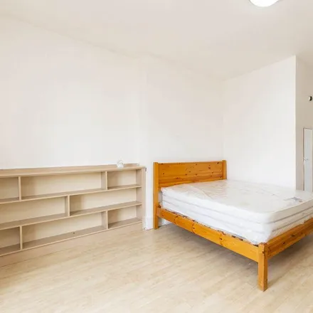 Image 2 - 120-162 Maygrove Road, London, NW6 2EP, United Kingdom - Apartment for rent