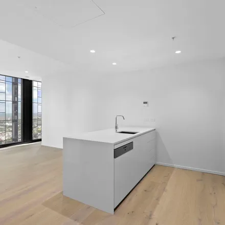 Image 5 - Tower 2, Bale Circuit, Southbank VIC 3006, Australia - Apartment for rent
