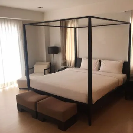 Rent this 3 bed apartment on Viscaya Private Residences in Soi Phop Mit, Vadhana District