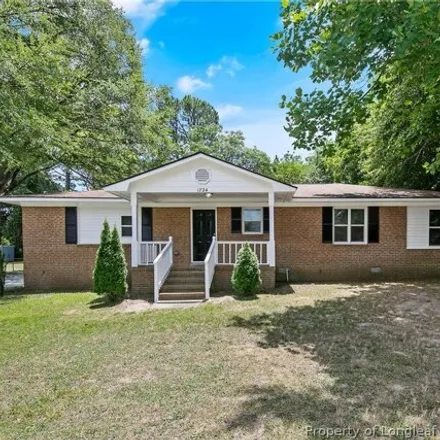 Buy this 4 bed house on 1724 Englewood Dr in Fayetteville, North Carolina