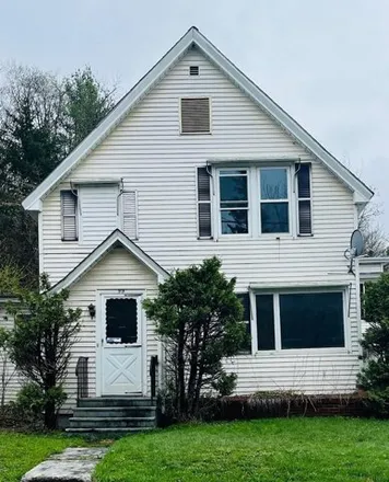 Buy this 3 bed house on 99 Maple Avenue in Barre City, VT 05641