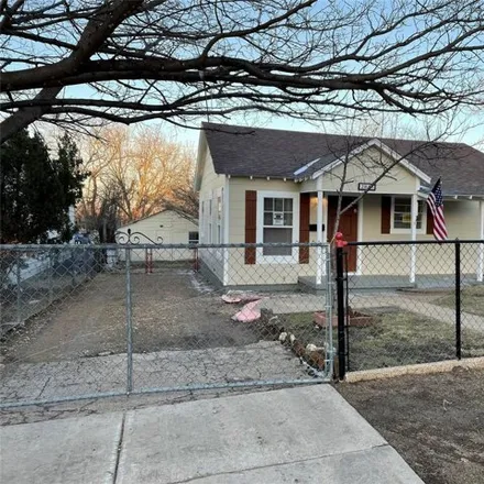 Buy this 2 bed house on 2818 Northwest 28th Street in Fort Worth, TX 76106
