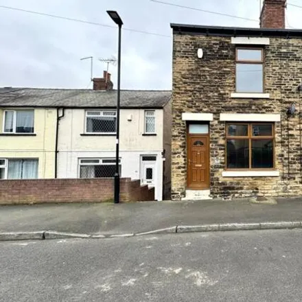 Rent this 3 bed townhouse on Watch Street in Sheffield, S13 9WX