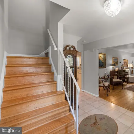 Image 4 - 9 Brighton Drive, Gaithersburg, MD 20877, USA - House for sale