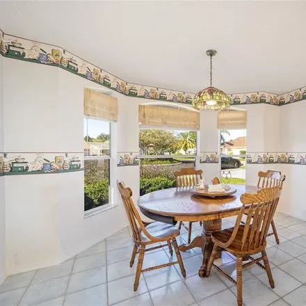 Image 6 - 903 Ramos Drive, The Villages, FL 32159, USA - House for sale