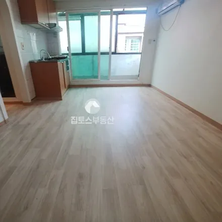 Image 5 - 서울특별시 강남구 대치동 899-26 - Apartment for rent