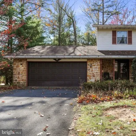 Image 1 - 6838 Fairway Drive West, Pond Bank, Guilford Township, PA 17222, USA - House for sale