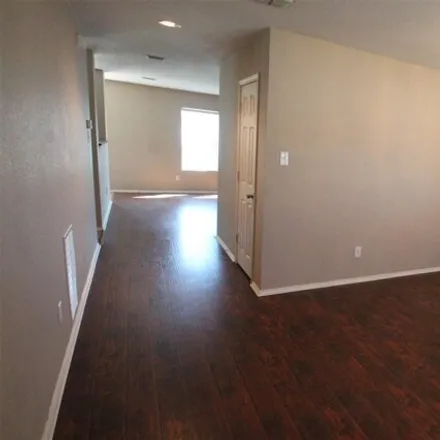 Image 3 - 1403 Waterford Drive, Little Elm, TX 75068, USA - House for rent