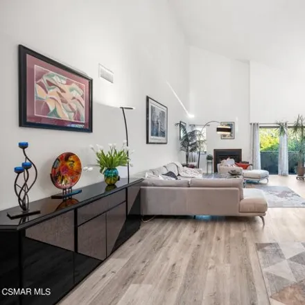 Image 3 - 4409 Rhodes Avenue, Los Angeles, CA 91604, USA - Condo for sale