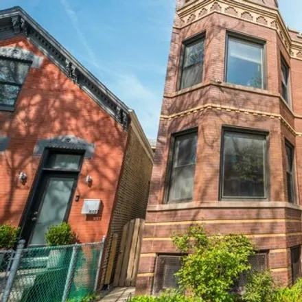 Buy this 7 bed house on 856 North Wolcott Avenue in Chicago, IL 60622