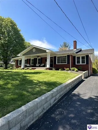 Buy this 3 bed house on 314 South Lincoln Boulevard in Hodgenville, Larue County