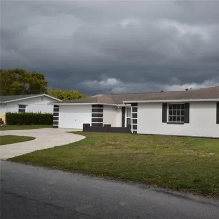 Image 3 - 10930 Norwood Avenue, Bayonet Point, FL 34668, USA - House for rent