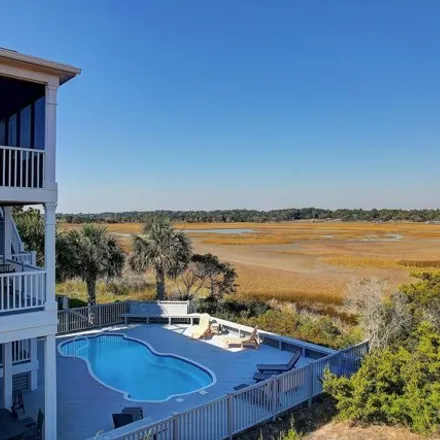 Image 3 - 976 Ocean Boulevard West, Holden Beach, Brunswick County, NC 28462, USA - House for sale