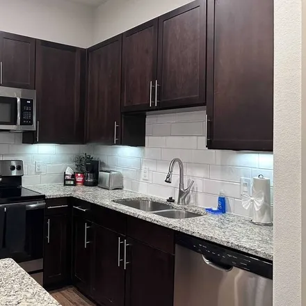 Image 2 - Houston, TX - Apartment for rent