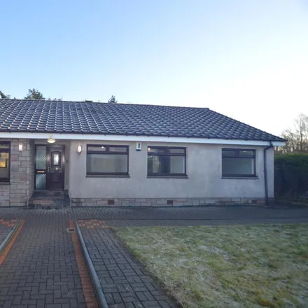 Rent this 4 bed house on Factory Road in Cowdenbeath, KY4 9SQ
