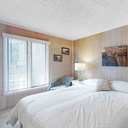 Rent this 2 bed condo on Ocean View in DE, 19770