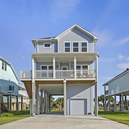 Buy this 3 bed house on 22813 Cuadro in Galveston, TX 77554