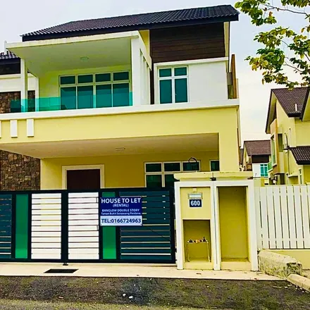 Rent this 6 bed apartment on unnamed road in Sungai Gadut, 71450 Seremban