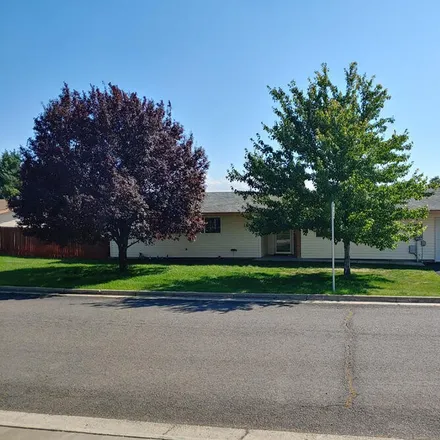 Buy this 3 bed condo on 10100 Wright Avenue in Falcon Heights, Klamath County