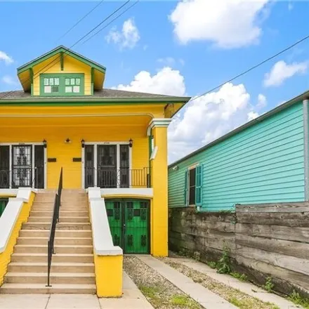 Rent this 3 bed house on 2518 North Derbigny Street in New Orleans, LA 70117