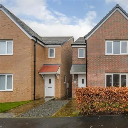 Buy this 3 bed house on 425A Wheatfield Road in Newcastle upon Tyne, NE5 5AZ