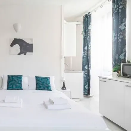 Rent this 2 bed apartment on Parrucchiere Uomo in Via Giuseppe Meda, 20136 Milan MI