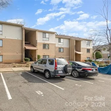 Buy this 1 bed condo on 4806 Spring Lake Drive in Charlotte, NC 28212