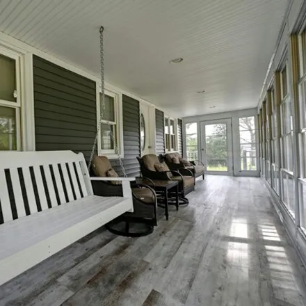 Image 3 - 182 Newman Street, Winter Harbor, ME 04693, USA - House for sale