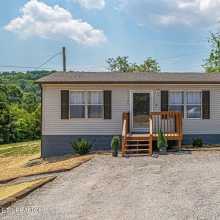 Buy this studio apartment on 11122 Yarnell Road in Byrd Chapel, Knox County
