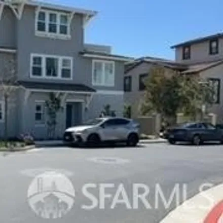 Buy this 4 bed condo on 3103 Mena Drive in San Mateo, CA 94403