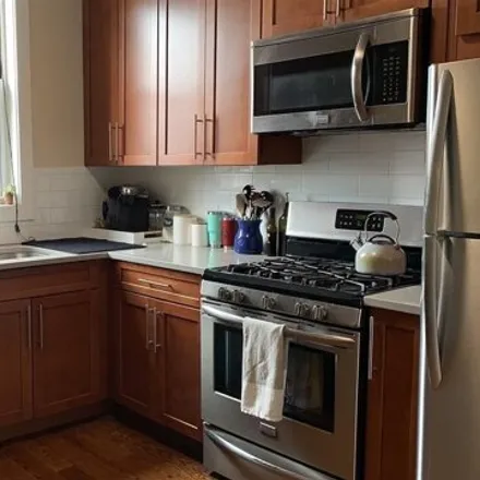 Rent this 3 bed apartment on BB Gourmet in Washington Street, Hoboken