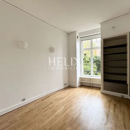 Image 2 - Helix immobilier, 5 Rue de la République, 78100 Saint-Germain-en-Laye, France - Apartment for rent