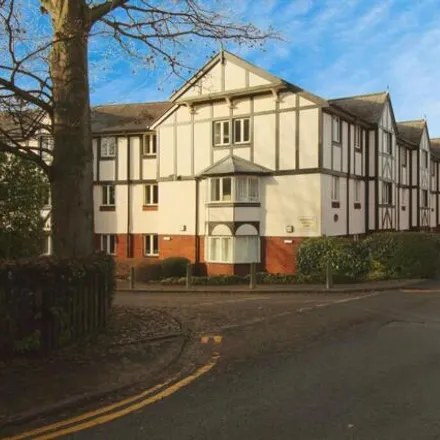 Rent this 2 bed room on 1 Queens Park View in Chester, CH4 7BU