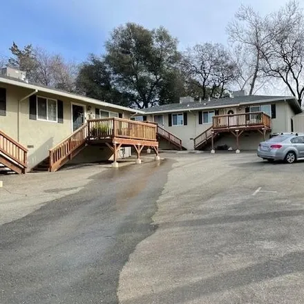 Buy this 8 bed house on 249 Daniels Drive in Placer County, CA 95603
