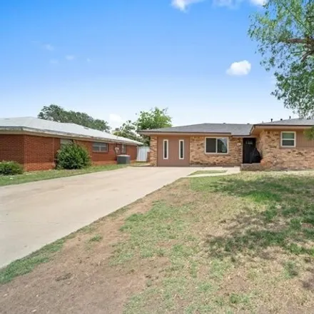 Buy this 3 bed house on 2613 Larry Drive in Big Spring, TX 79720