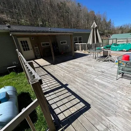 Image 9 - 427 Lykins Creek, Pikeville, KY 41501, USA - Apartment for sale