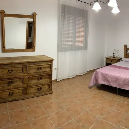 Rent this 4 bed house on 29240 Valle de Abdalajís