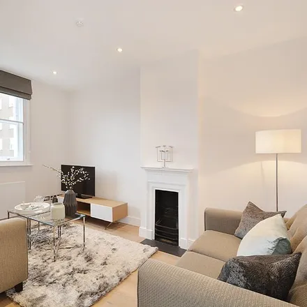 Rent this 1 bed apartment on 16 Montagu Street in London, W1H 7QZ