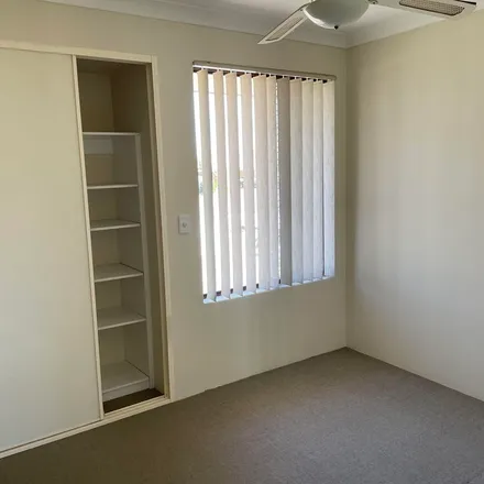 Rent this 3 bed apartment on Lorikeet Way in Gosnells WA 6110, Australia