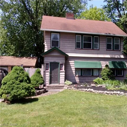 Buy this 3 bed house on Premier Carpet One Floor & Home in 33806 Center Ridge Road, North Ridgeville