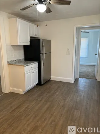 Rent this 2 bed apartment on 3 Ridgedale Avenue West