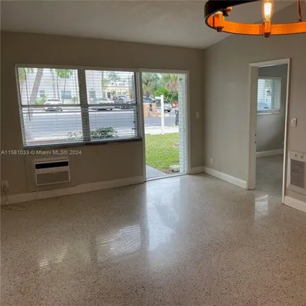 Image 3 - 3049 Northeast 21st Terrace, Fort Lauderdale, FL 33306, USA - House for rent