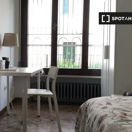 Rent this 11 bed room on Via Domenico Turazza in 35128 Padua Province of Padua, Italy