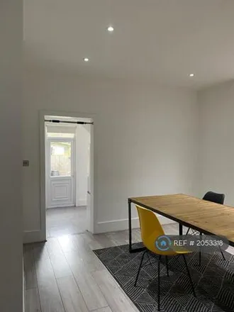 Image 2 - Newton Road, London, NW2 6PP, United Kingdom - Apartment for rent